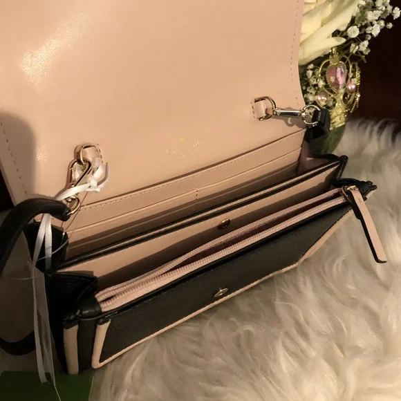 Kate Spade Purse Handbag - Picture 5 of 8